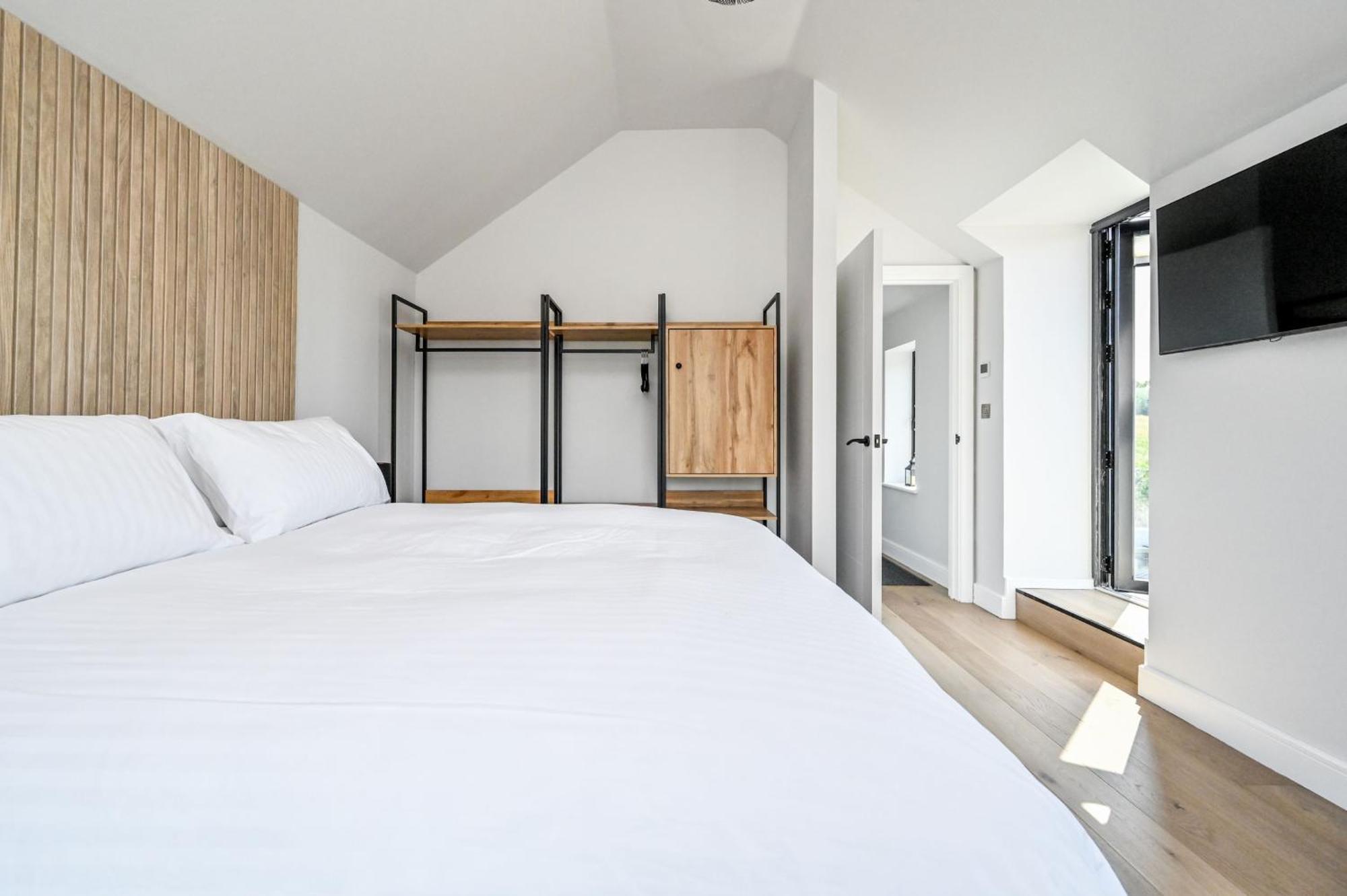 1 The Nest - Luxury Modern House Nr Beach & Bars With Sea Views & Free Parking Villa ชาร์ลสทาวน์ ภายนอก รูปภาพ